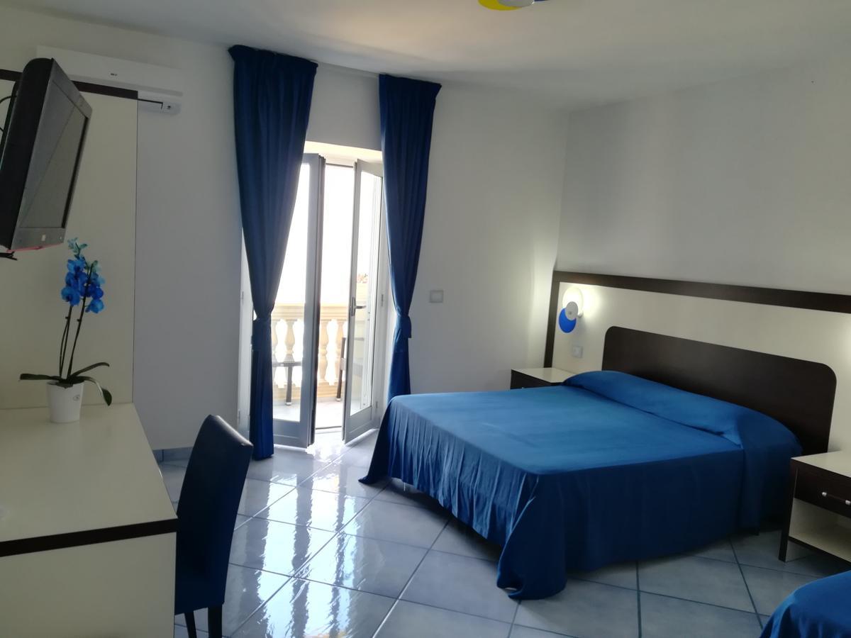 Bed and Breakfast Caletta Del Porto Diamante Exterior foto