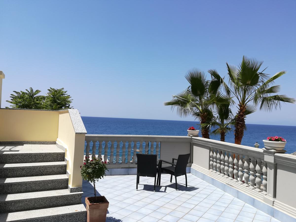 Bed and Breakfast Caletta Del Porto Diamante Exterior foto