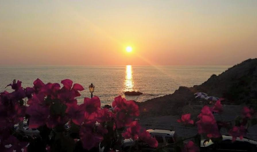 Bed and Breakfast Caletta Del Porto Diamante Exterior foto